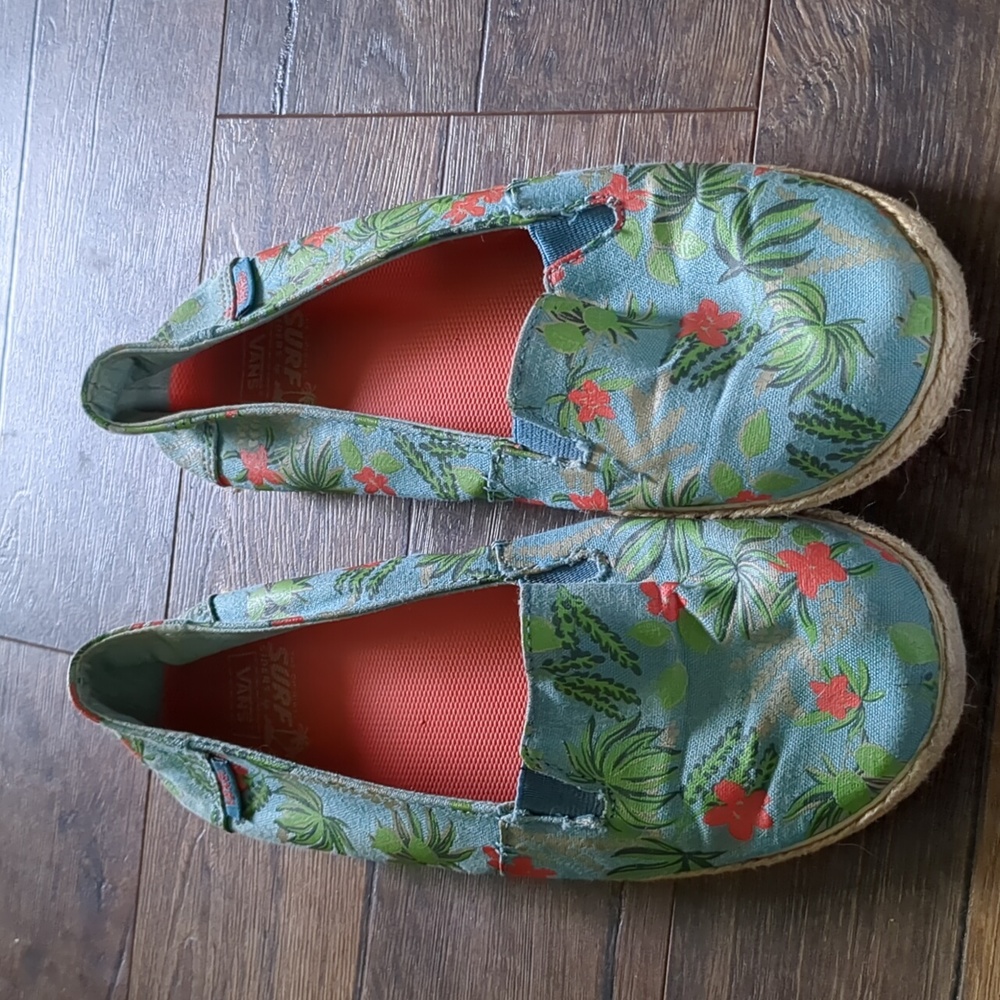 Vans surf